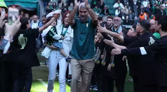 Kocaelispor'dan ayrılan İsmet Taşdemir memleketinin takımını çalıştıracak