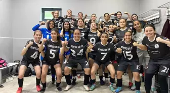 Körfez Gençlerbirliği Kadın Futbol Takımı Çeyrek Finale Yükseldi