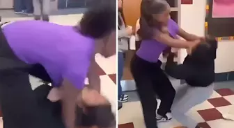 Liseli kız, erkek arkadaşı ile görüşen kızı okul koridorunda darp etti