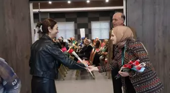 Elazığ'da Anneler Günü Etkinliği ve Kanser Semineri Düzenlendi