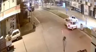 Şanlıurfa'da Kavşak Kazası: 1 Ölü, 2 Yaralı