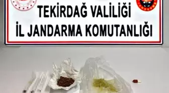 Tekirdağ'da Jandarma Operasyonunda Ruhsatsız Silah ve Uyuşturucu Madde Ele Geçirildi