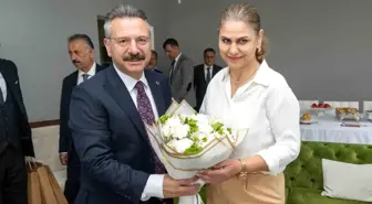 Vali Aksoy, Engelli Birey Annelerini Ziyaret Etti