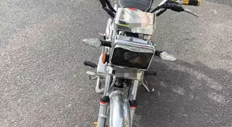 Nevşehir'de Yatarak Motosiklet Süren Sürücünün Ehliyeti İptal Edildi