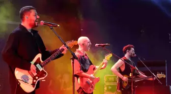 İEÜ Bahar Şenliği Unutulmaz Bir Konserle Sona Erdi
