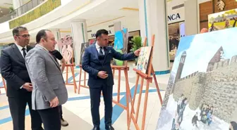 Erzurum'da Aile Temalı Resim Yarışması Sergisi Açıldı