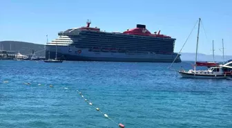 Bodrum'a Demir Attı: Dev Kruvaziyer 'Resilient Lady'