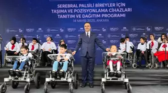 Bakan Kacır, Serebral Palsili Bireyler İçin 600 Cihaz Dağıttı