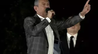 CHP lideri Özel neredeyse küfür ediyordu: İkisini birlikte yuhalayın anasını...
