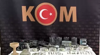 Nizip'te Kaçakçılıkla Mücadele Operasyonu: 3 Bin 127 Sikke Ele Geçirildi