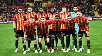 Kayserispor 7 Maçta Yenilmezlik Serisiyle Kümede Kalmayı Garantiledi