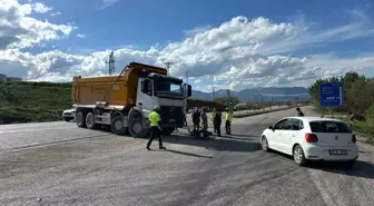 Malatya'da Kamyon-Motosiklet Çarpışması: Bir Yaralı