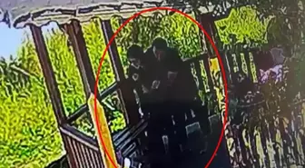 Nefes borusuna yabancı cisim kaçan öğrencisini Heimlich manevrasıyla kurtardı