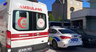 Kocaeli'de Servis Minibüsü 7 Yaşındaki Çocuğa Çarptı