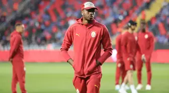 Ziraat Türkiye Kupası Finali Öncesi Trabzonspor ve Galatasaray Zemin Kontrolü Yaptı