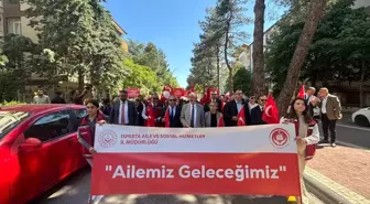 Isparta'da Aile Farkındalık Yürüyüşü Düzenlendi