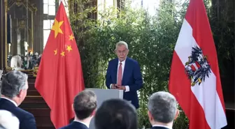 Viyana'da Dev Panda Çifti için Karşılama Töreni Düzenlendi