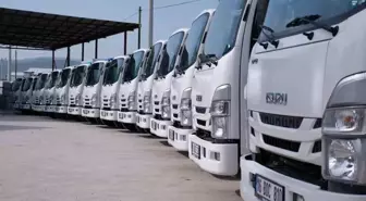 Bursa Ağır Vasıta'dan Bekiroğlu Pazarlama ve Kıymak Gıda'ya 24 Yeni Isuzu Araç Teslimatı