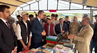 Çaldıran'da İlk Kitap Fuarı Açıldı