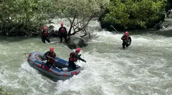Hakkari'de Kaybolan Genç İçin Arama Çalışmaları 6. Günde Devam Ediyor