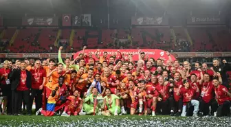 Futbolcular bayram edecek! Türkiye Kupası'nda şampiyon olan Galatasaray'a çılgın prim