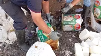 İzmir'de Tarihi Geçmiş Bozuk Süt Ürünleri Ele Geçirildi
