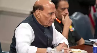 Hindistan'dan Pakistan'a Nükleer Silah Eleştirisi