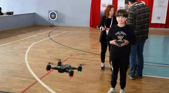 Karabük'te TEKNOKARABÜK Proje ve Robot Yarışması Düzenlendi