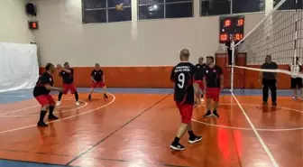 Öğretmenler Arası Voleybol Turnuvası Heyecanla Başladı