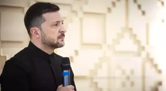 Ukrayna Devlet Başkanı Zelenskiy: Eğer liderler seviyesinde koşulsuz ateşkes görüşülecekse ben buradayım