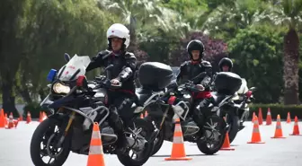 Ege Bölgesi'nde Motosikletli Polis Timleri Eğitimi Başladı