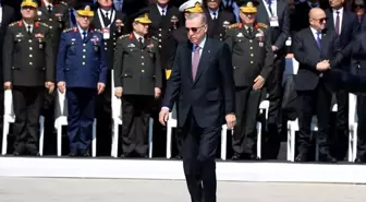 Yeni torba kanunu teklifi TBMM'de! Cumhurbaşkanı'na TSK için dikkat çeken yetki