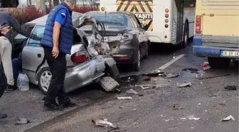Ankara'da İşçi Servisi Trafik Kazası: 14 Yaralı
