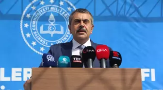 Bakan Tekin: Türkiye, OECD'de Örnek Gösterilen Ülke
