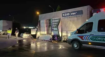Sakarya'da Dinlenme Tesisinde Kamyonda Yangın Çıktı