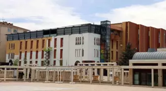 Kırşehir'in Tarihi Ahi Çarşısı'nın Dış Cephesi Yenileniyor