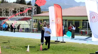 Manisa'da Engelliler ve Gençlik Haftası Uçurtma Şenliği Düzenlendi