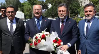 Tarım ve Orman Bakanı İbrahim Yumaklı Adana'da Temaslarda Bulundu