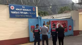 Manisa'da Jandarma Operasyonunda İki Hükümlü Yakalandı