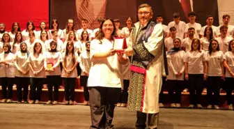 Bilecik Şeyh Edebali Üniversitesi'nde Hemşirelik Haftası ve Üniforma Giyme Töreni