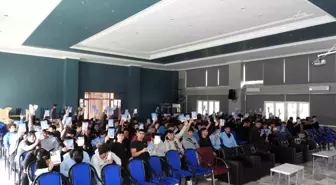 Gençler Teröre Karşı Bilgilendirildi