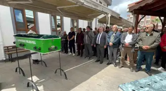 Çanakkale'de Boşanma Aşamasındaki Kadın Silahlı Saldırıyla Hayatını Kaybetti