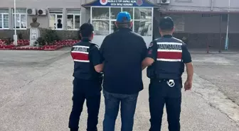 Dolandırıcılık Suçundan Aranan Şahıs Yakalandı