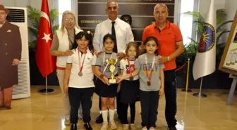 Gaziantep Kolej Vakfı Özel Okulları Yüzme Müsabakalarında Başarılar Elde Etti