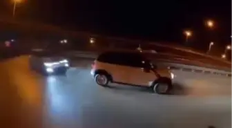 Kadıköy'de Trafik Kazası: 2 Yaralı