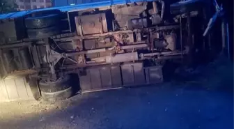 Zonguldak'ta Midibüs Devrildi: 2 Yaralı