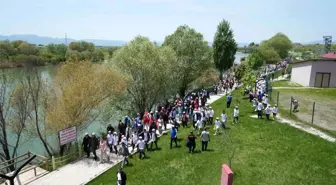 Muş'ta Gençlik Şenliği ve Doğa Yürüyüşü Düzenlendi