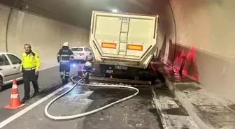 Bilecik'te Tır Yangını Korku Dolu Anlara Neden Oldu