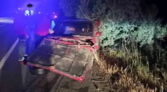 Balıkesir'de Tek Taraflı Trafik Kazası: 4 Yaralı