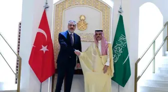 Dışişleri Bakanı Hakan Fidan Suudi Arabistan'da